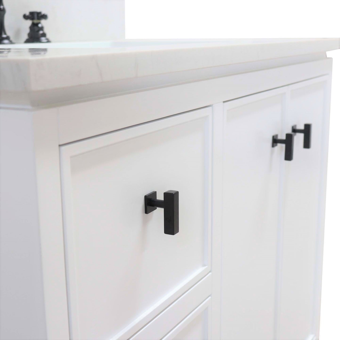 37 in. Single Sink Vanity in White with Engineered Quartz Top