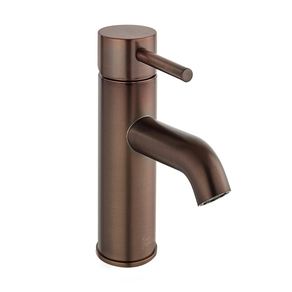 Ivy Single Hole, Single-Handle, Bathroom Faucet in Oil Rubbed Bronze